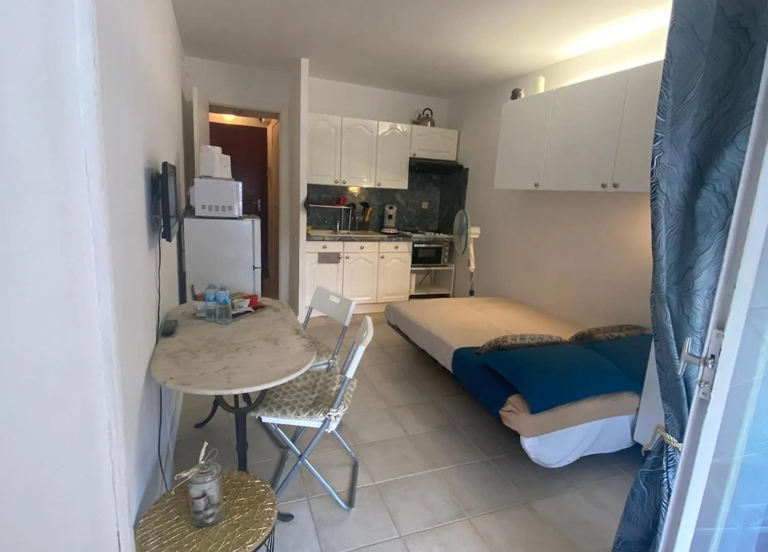 Joli Studio Neuf Av Terrasse A 50 M De La Mer Et Gare Roquebrune-Cap-Martin 0*,  Frankrijk